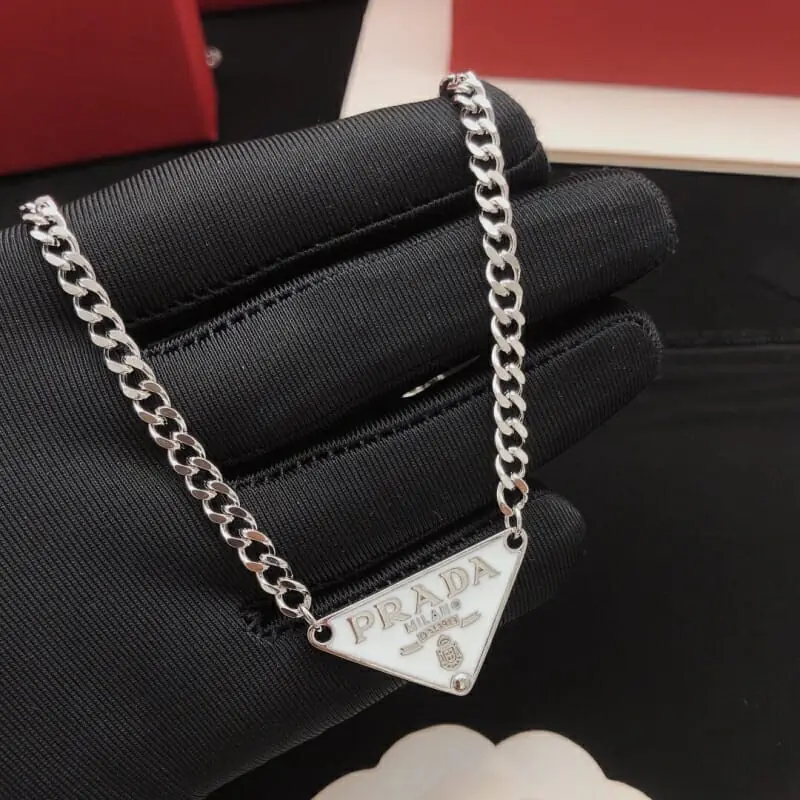 prada collier s_121a1542